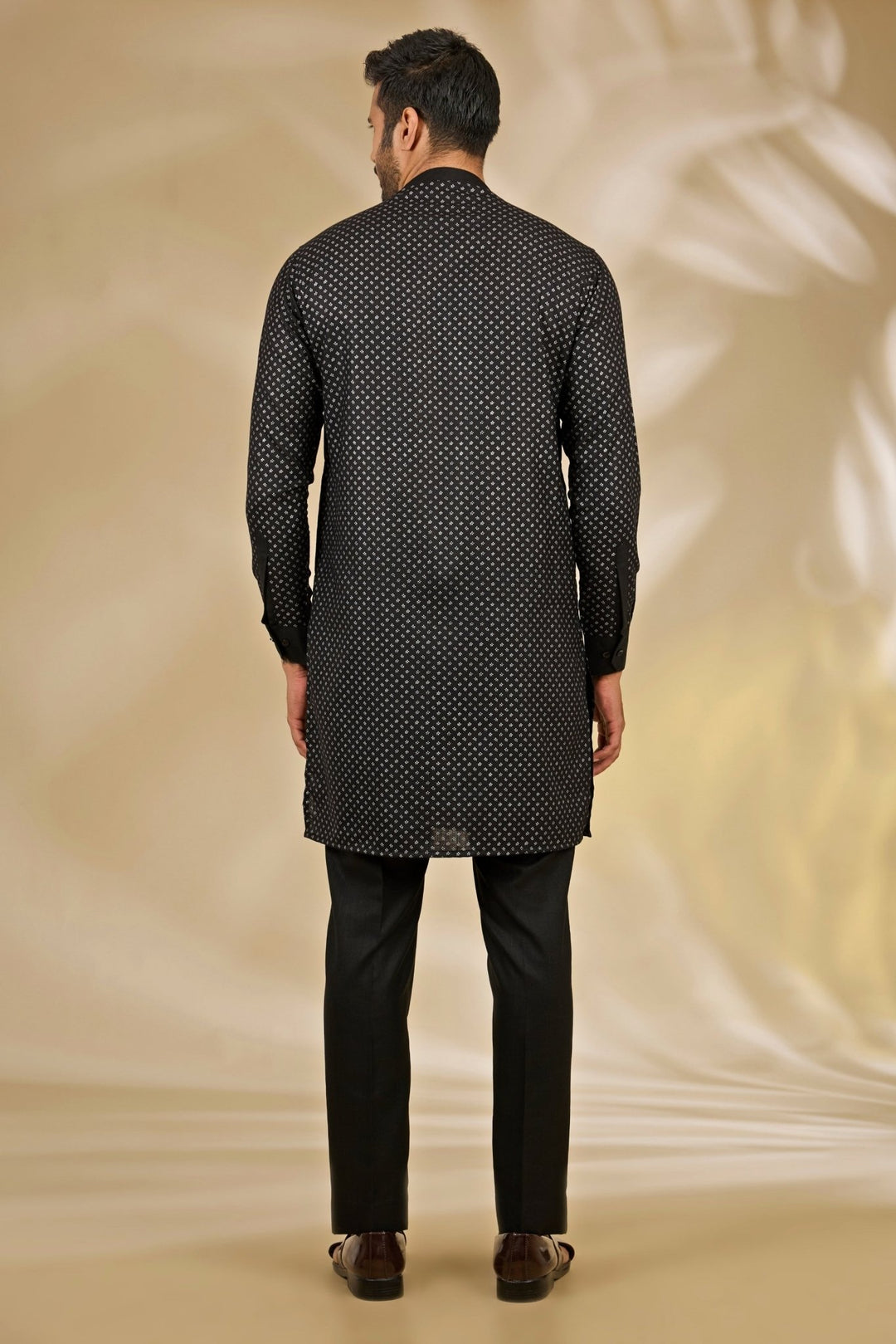 Manish Nagdeo Men Black Printed Silk Bundi SetFabilicious Fashion