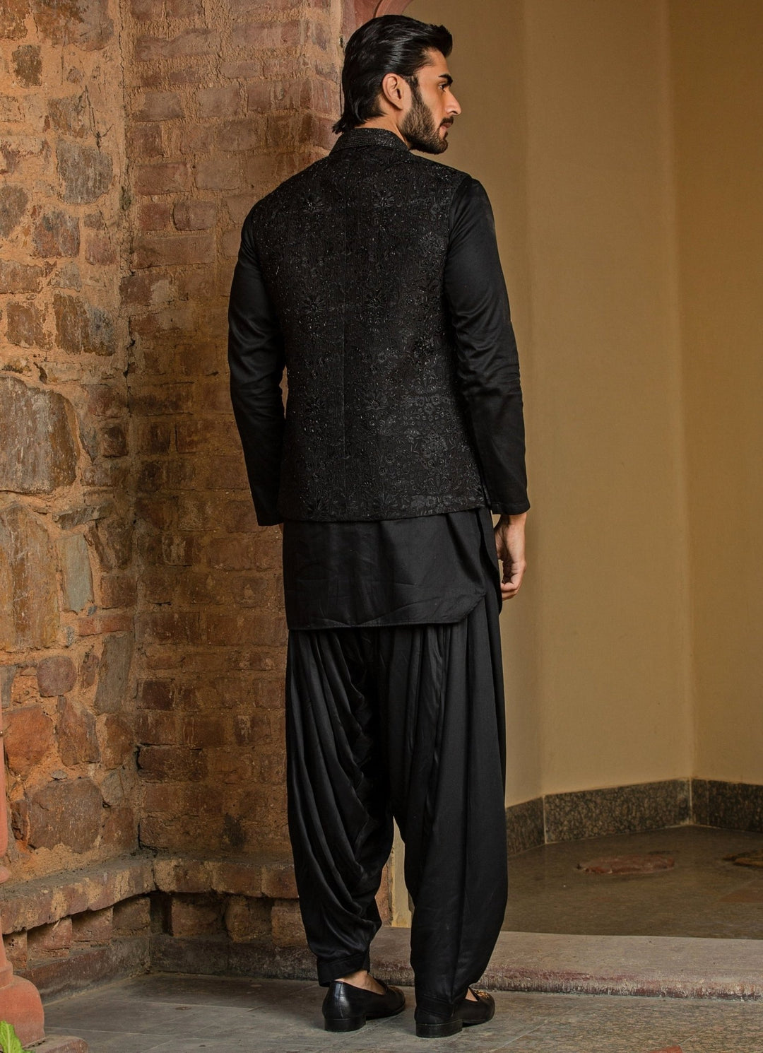 Black Raw Silk Nehru Jacket Set Nitika Gujral - Men - Fabilicious Fashion