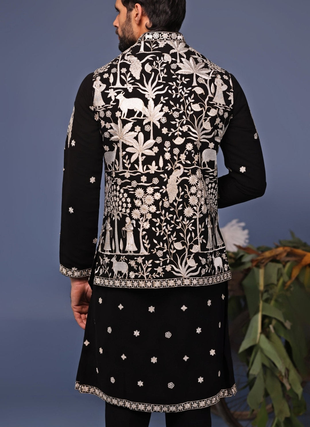Black Resham Embroidered Kurta Set with Asymmetric Jacket Kalpraag - Fabilicious Fashion