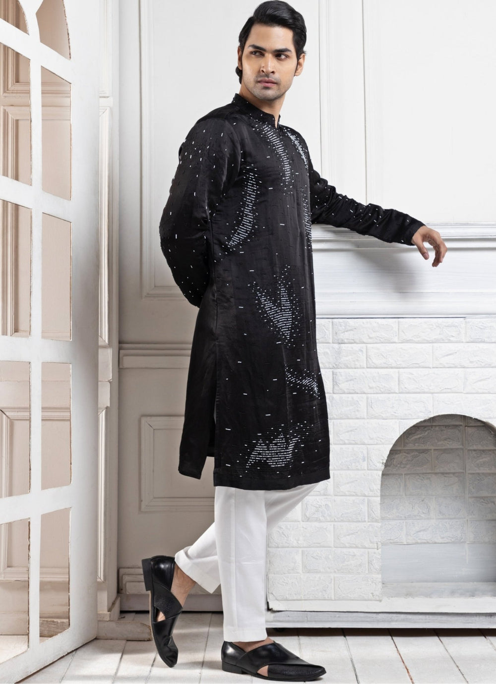 Black Satin Embroidered Kurta Pant Set Smriti - Fabilicious Fashion