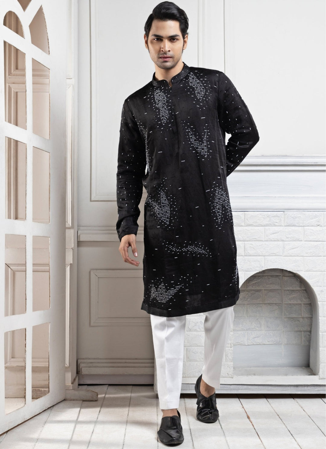 Black Satin Embroidered Kurta Pant Set Smriti - Fabilicious Fashion