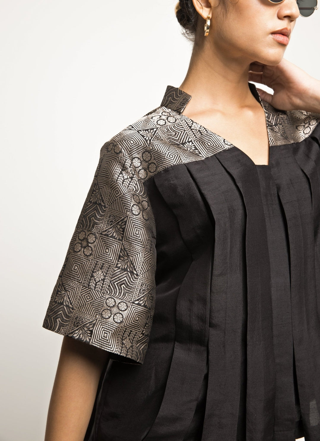 Black Silk Box Pleat Top With Slit Skirt Sobariko - Fabilicious Fashion