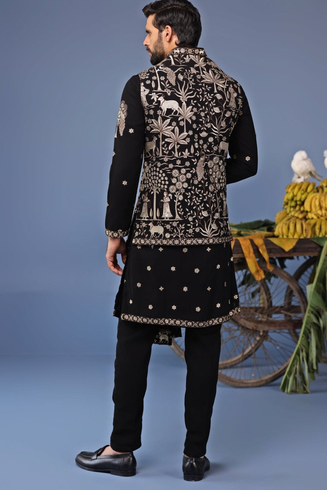 Black Zari Embroidered Kurta Set with Asymmetric Jacket Kalpraag - Fabilicious Fashion