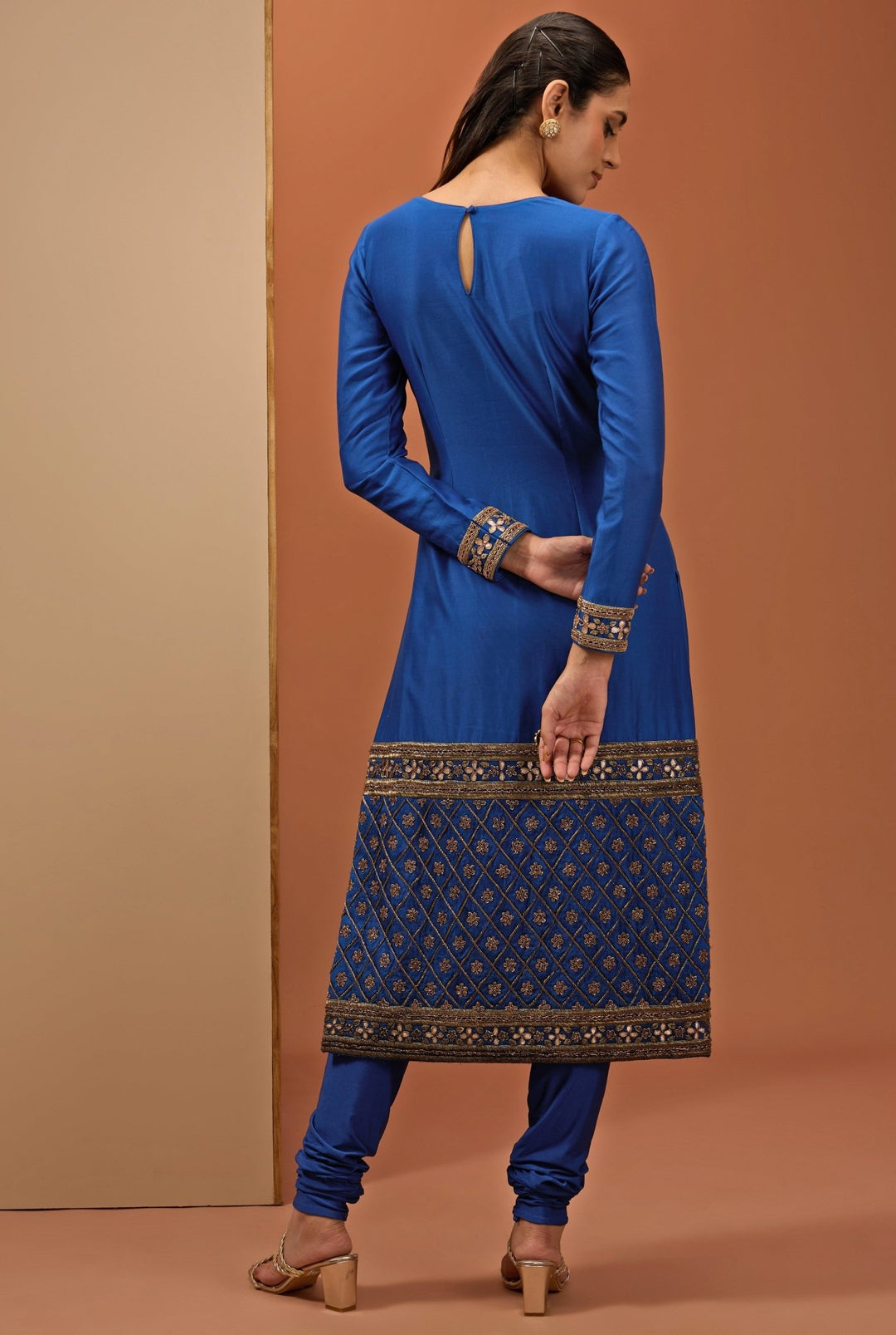 Blue Embellished Chanderi Straight Kurta Pant Set Esha Koul - Fabilicious Fashion
