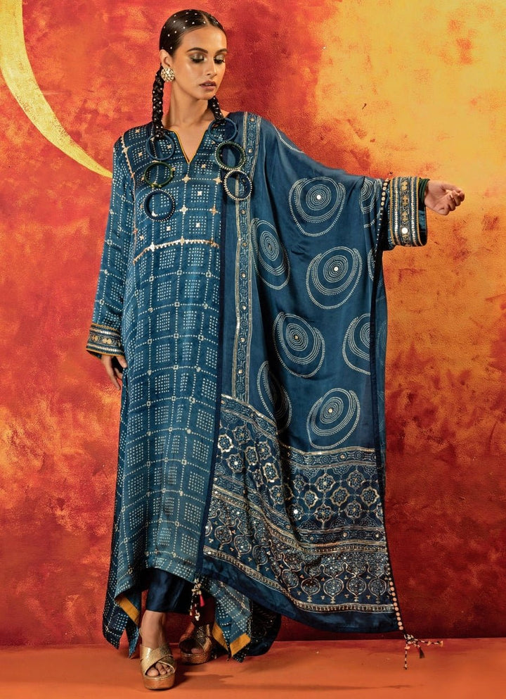 Blue Embroidered And Hand - Blocked Satin Kurta Pant Set Prahnaaya - Fabilicious Fashion