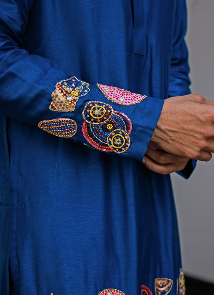 Blue Silk Embroidered Kurta Juhi Bengani - Men - Fabilicious Fashion