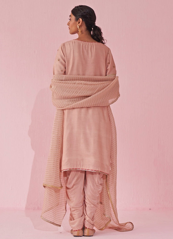 Blush Pink Embroidered Kurta Tulip Pants Set Studio Bagechaa - Fabilicious Fashion