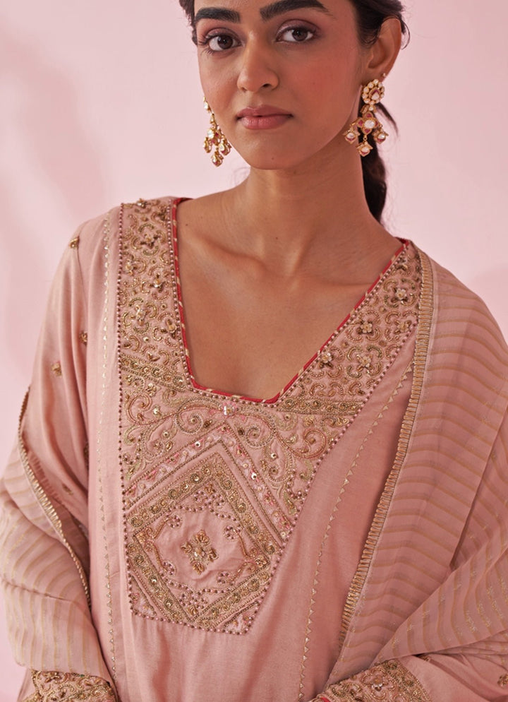 Blush Pink Embroidered Kurta Tulip Pants Set Studio Bagechaa - Fabilicious Fashion