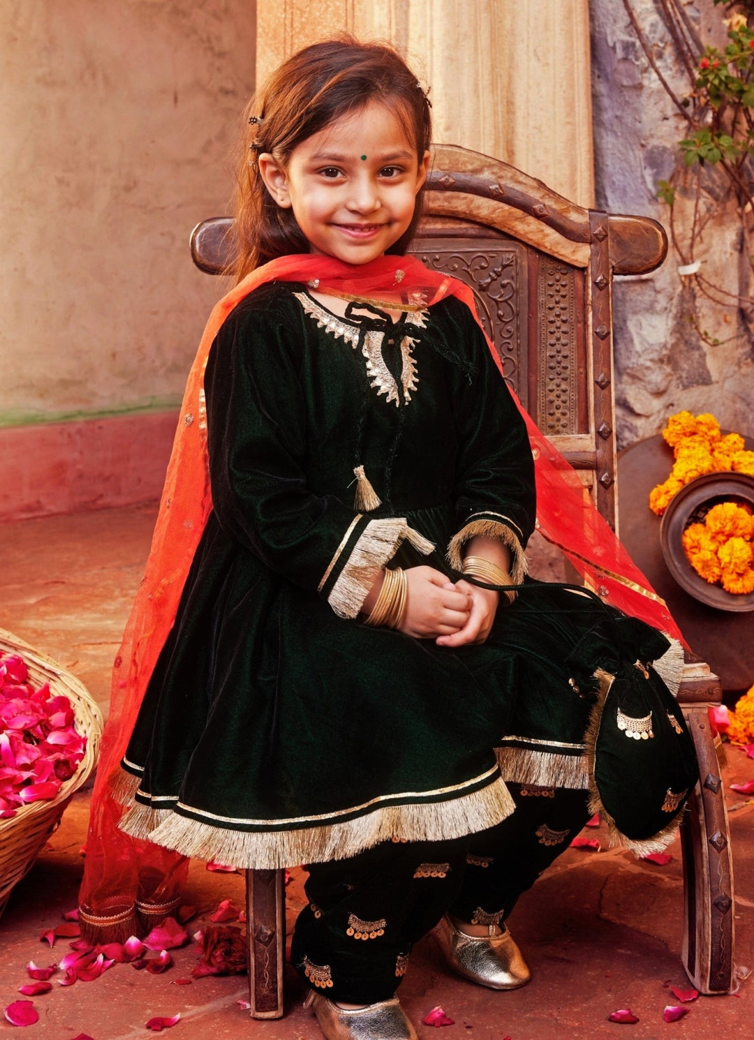 Bottle Green Velvet Kurta Salwar Set Chotibuti - Fabilicious Fashion