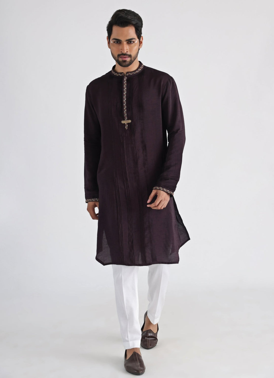 Brown Embroidered Silk Kurta Pant Set Smriti - Fabilicious Fashion