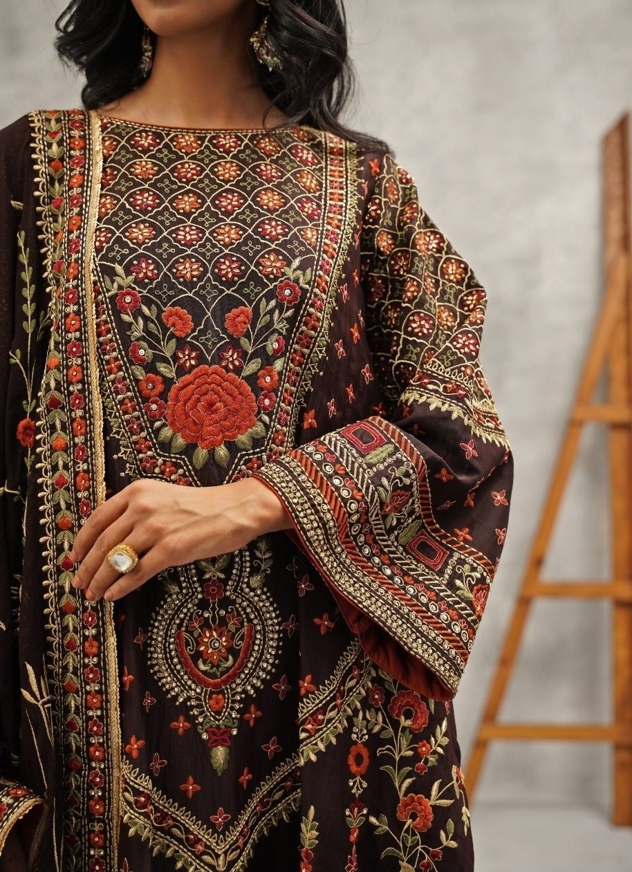 Brown Embroidered Silk Kurta Pant Set Kapda Dori - Fabilicious Fashion