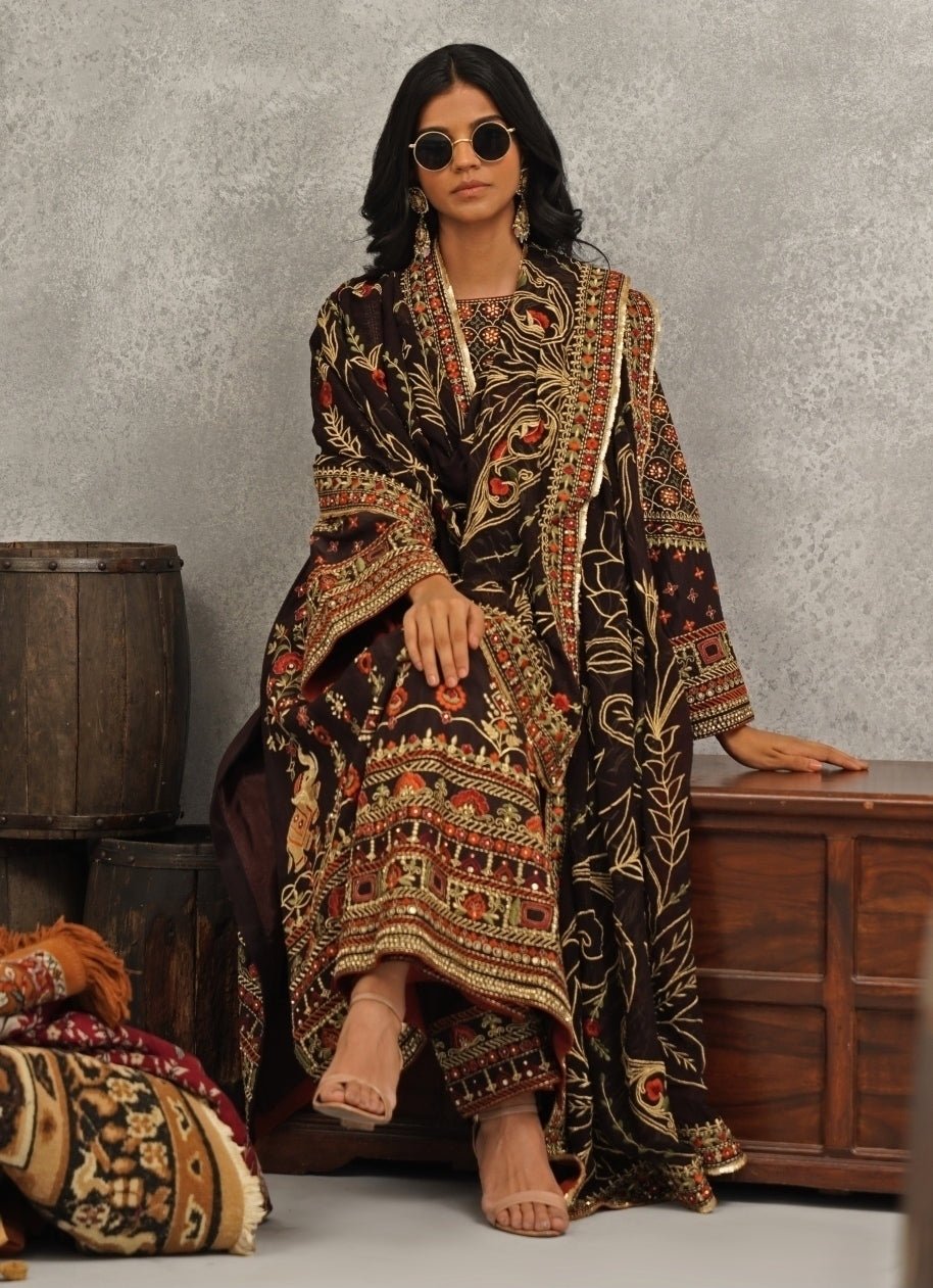 Brown Embroidered Silk Kurta Pant Set Kapda Dori - Fabilicious Fashion