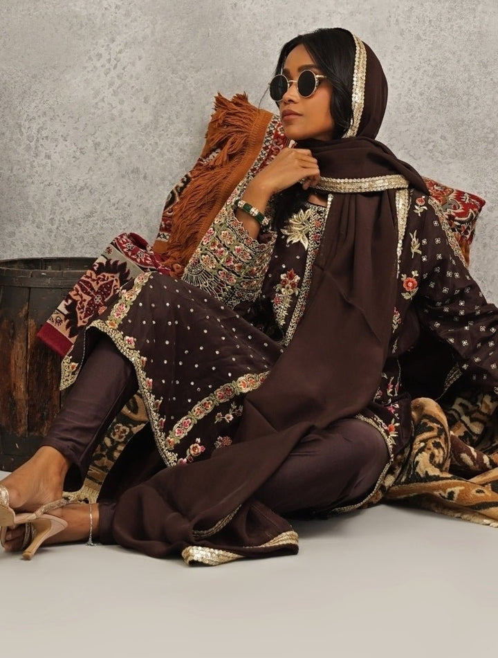 Brown Embroidered Silk Kurta Set Kapda Dori - Fabilicious Fashion