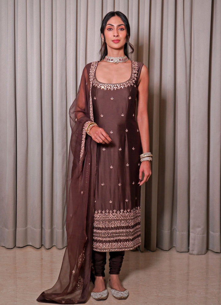 Brown Mirror Embroidered Chanderi Kurta Pants Set Esha Koul - Fabilicious Fashion