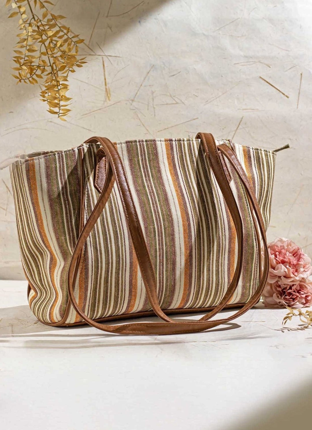 Brown Woven Tote Bag AMYRA - Fabilicious Fashion