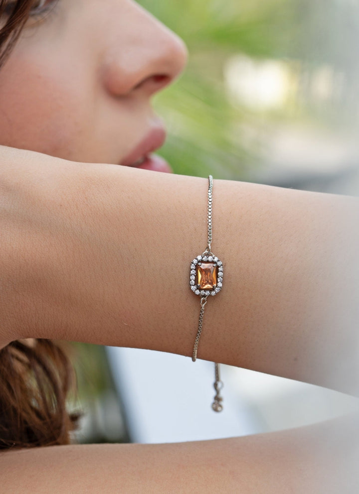 Do Taara Champagne Stone Polki BraceletFabilicious Fashion