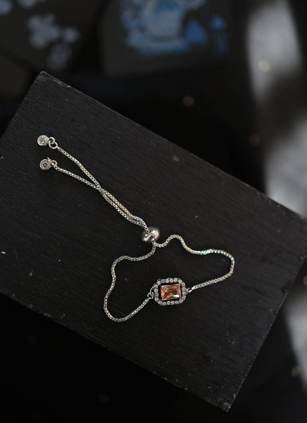 Do Taara Champagne Stone Polki BraceletFabilicious Fashion