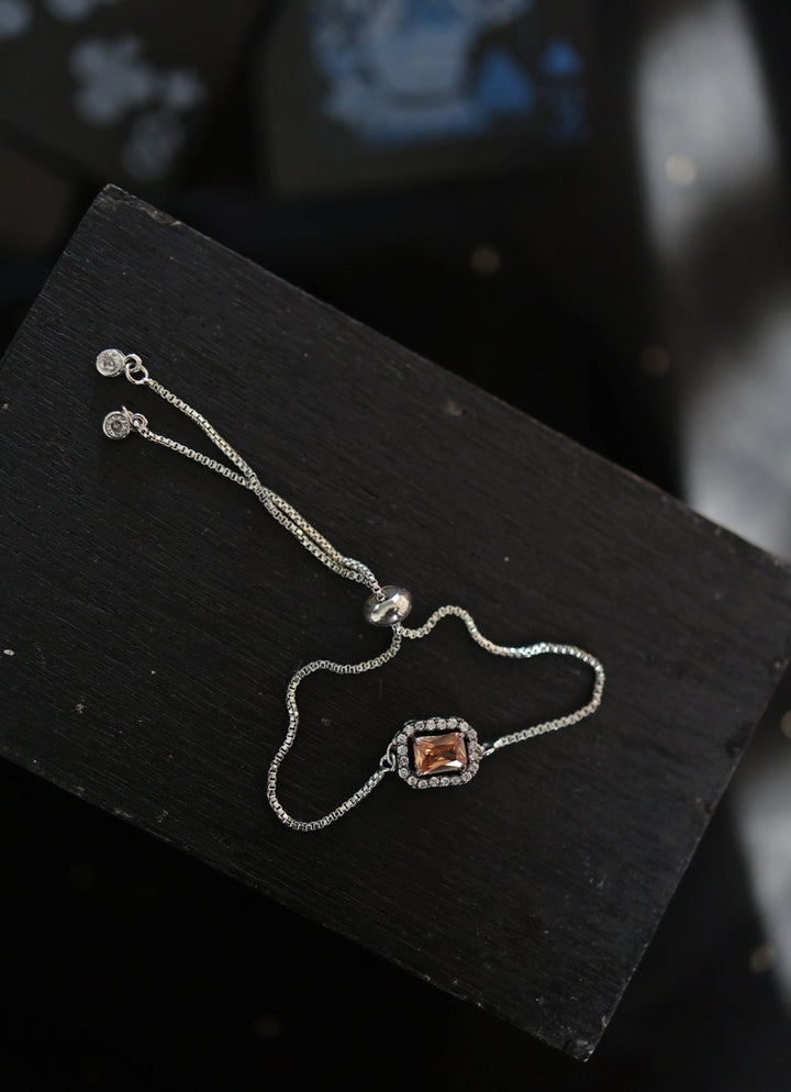 Do Taara Champagne Stone Polki BraceletFabilicious Fashion