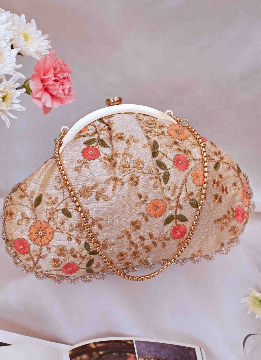 Cream Embroidered Vintage Purse AMYRA - Fabilicious Fashion