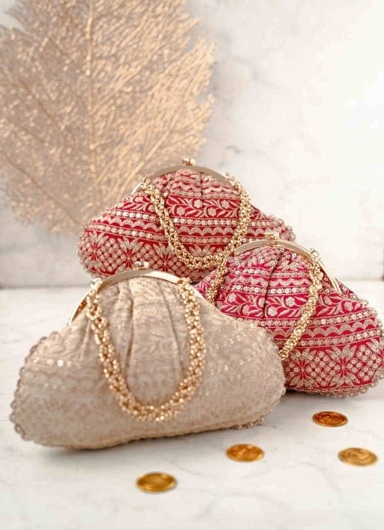 Cream Embroidered Vintage Purse AMYRA - Fabilicious Fashion