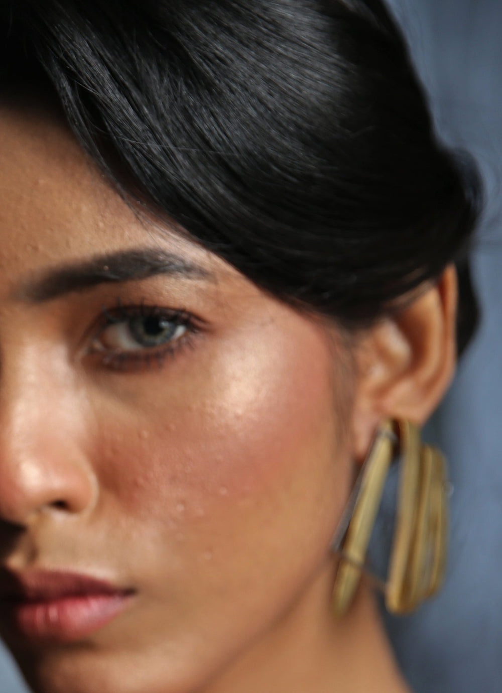 Dual color Finish Stud Earrings Zaza By Somya - Fabilicious Fashion