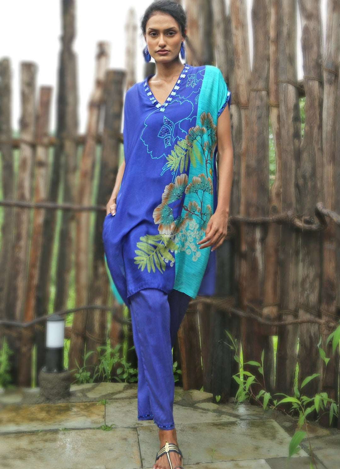 Electric Blue Chinon Kurta Pant Set Basil Leaf - Fabilicious Fashion