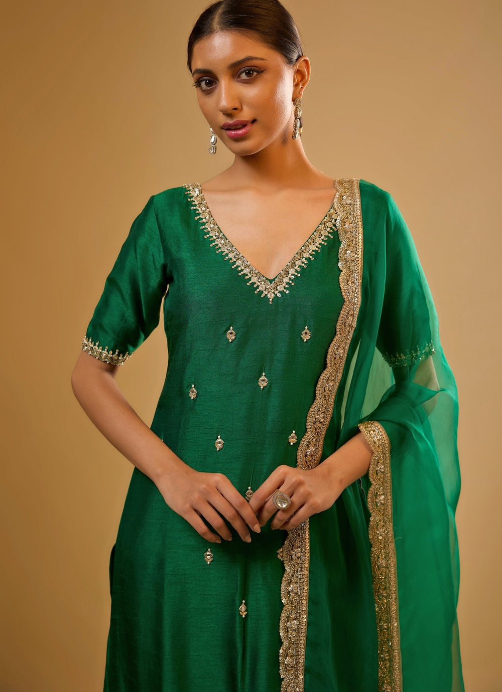 Emerald Green Embroidered Kurta Pants Set Renee Label - Fabilicious Fashion