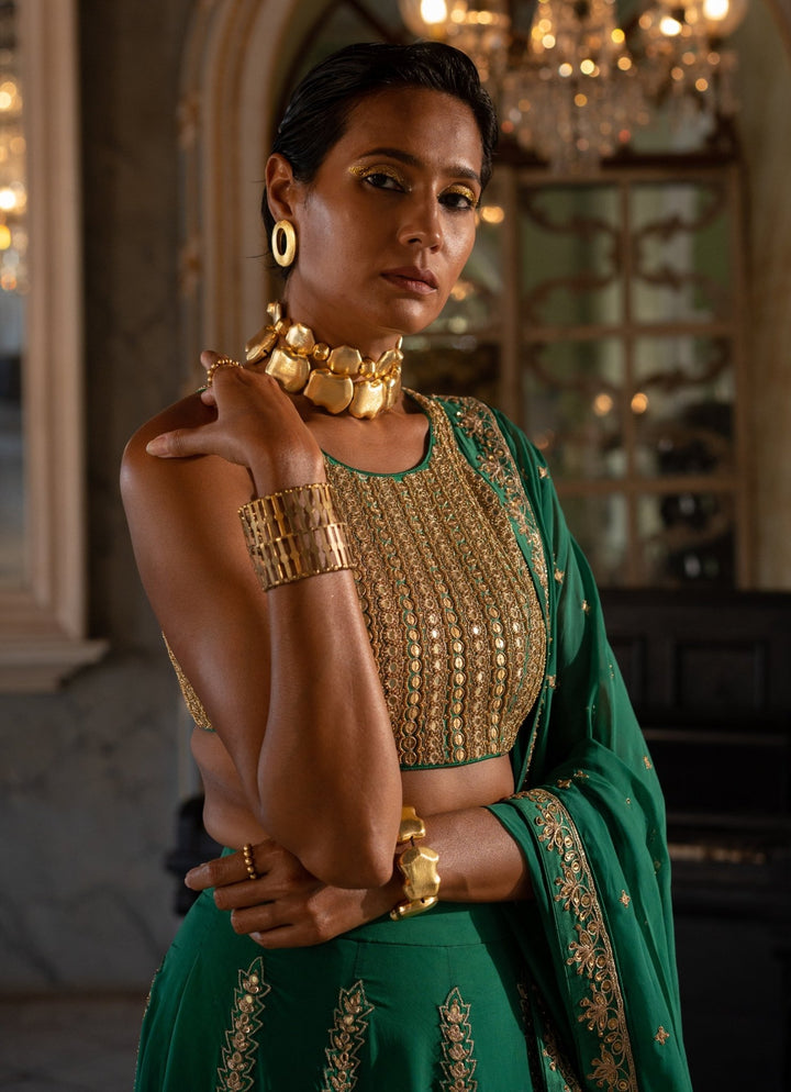Emerald Green Embroidered Organza Lehenga Set Paulmi and Harsh - Fabilicious Fashion