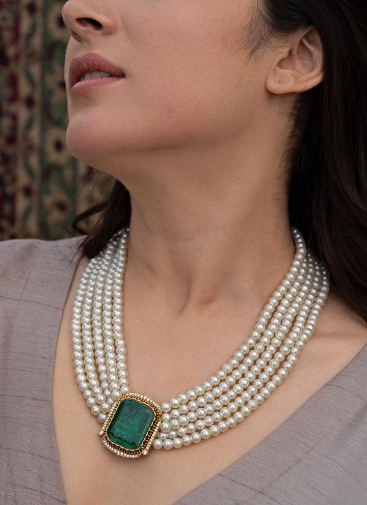 Do Taara Emerald Green Pearl NecklaceFabilicious Fashion