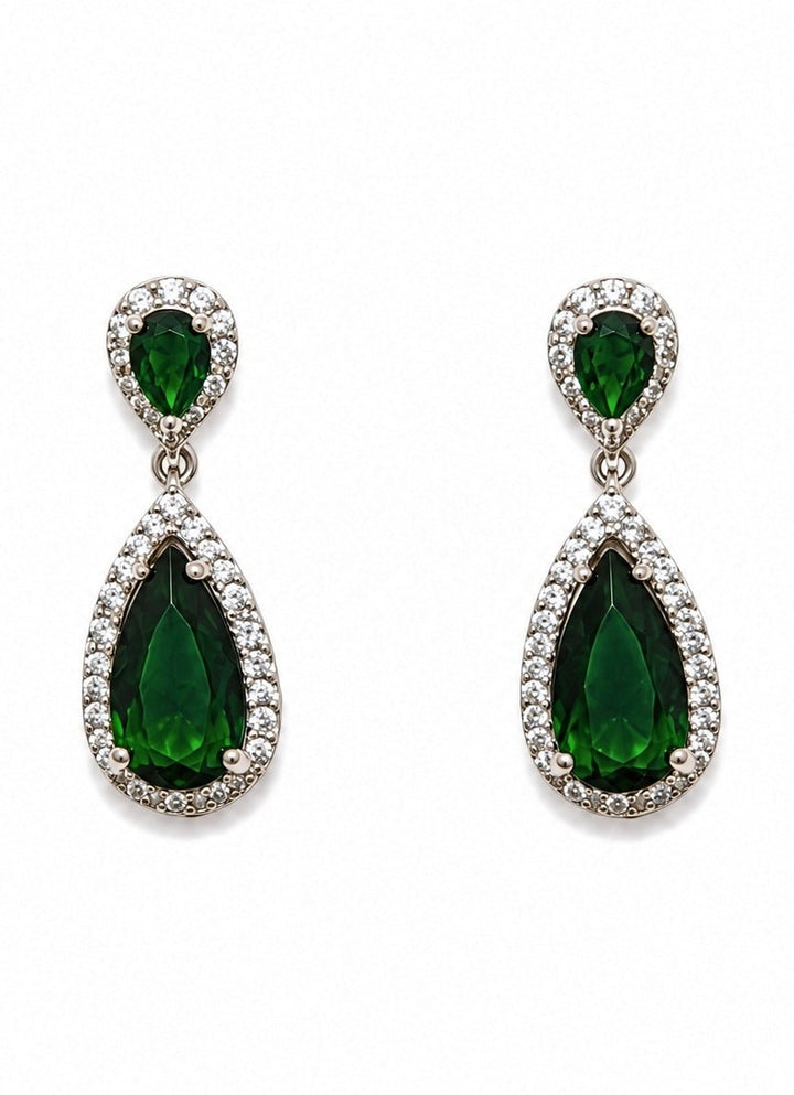 Vivinia by Vidhi Mehra Emerald Green Teardrop Necklace SetFabilicious Fashion