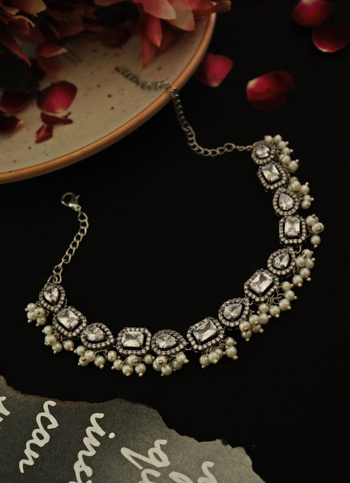 Do Taara Faux Diamond Silver NecklaceFabilicious Fashion