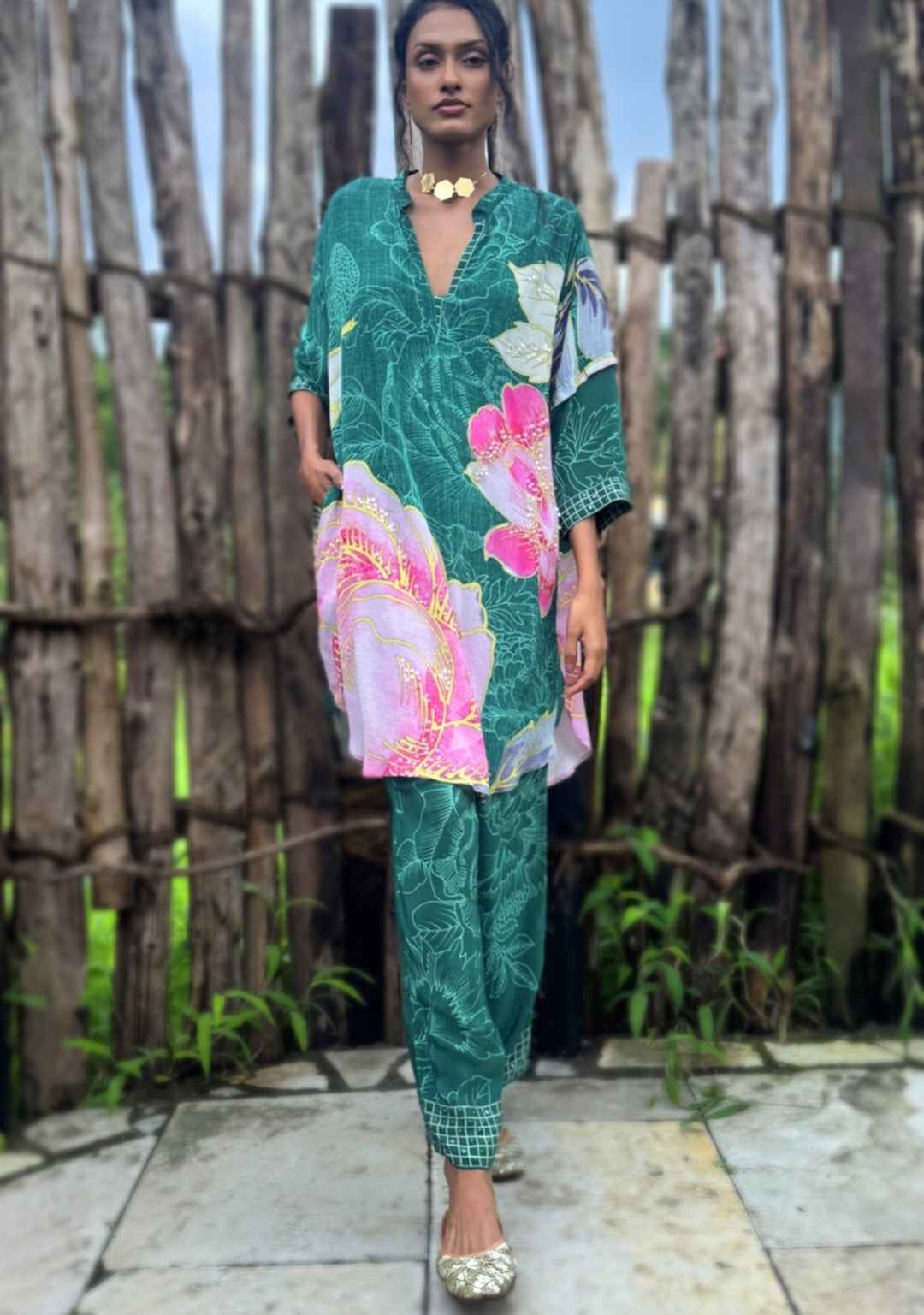 Forest Green Crepe Kurta Pant Set Basil Leaf - Fabilicious Fashion