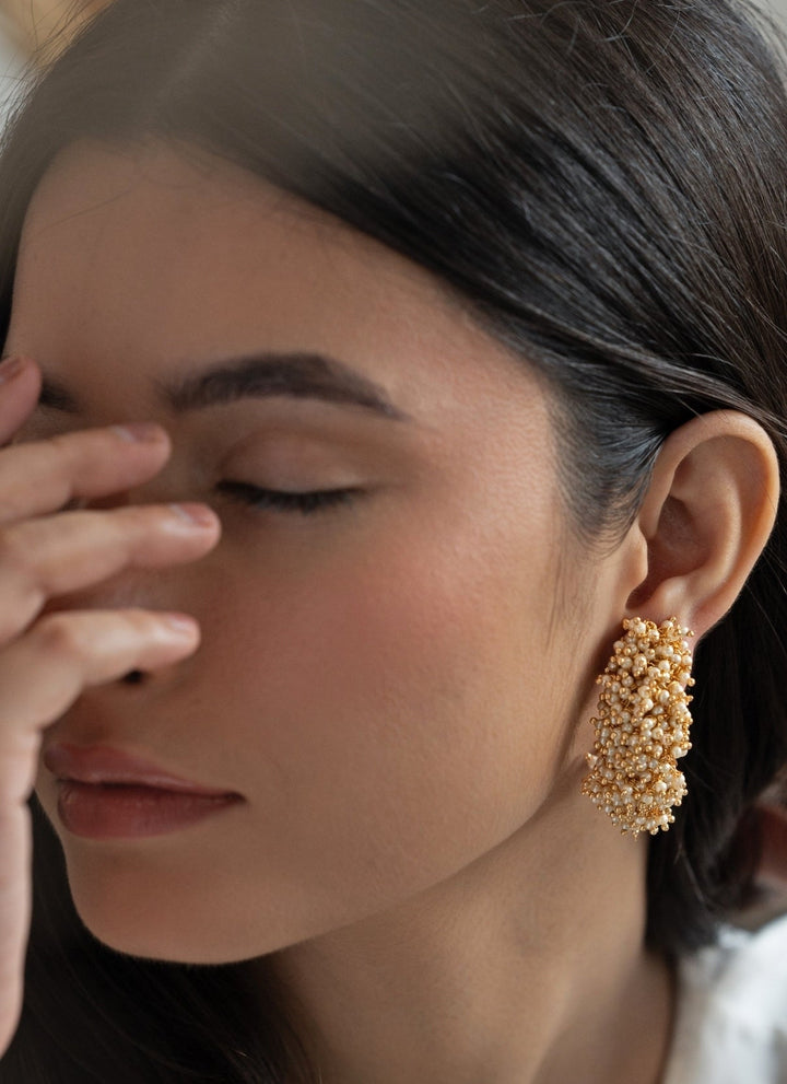 Do Taara Gold Dreamy Pearl EarringsFabilicious Fashion