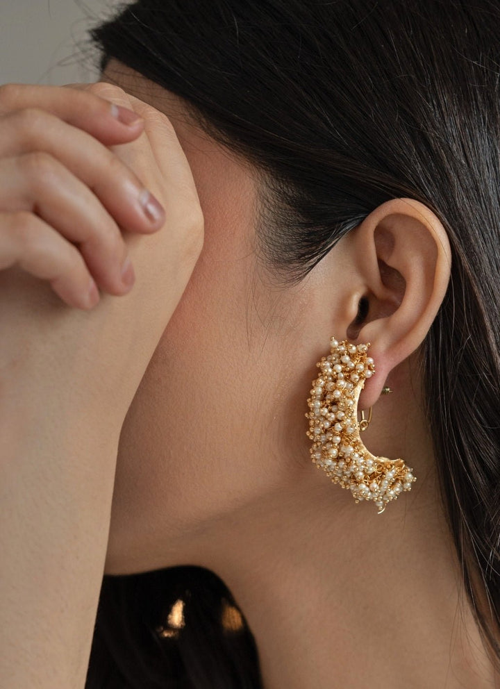Do Taara Gold Dreamy Pearl EarringsFabilicious Fashion