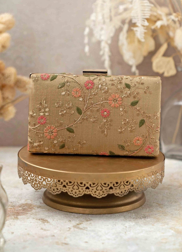 Gold Embroidered Clutch AMYRA - Fabilicious Fashion