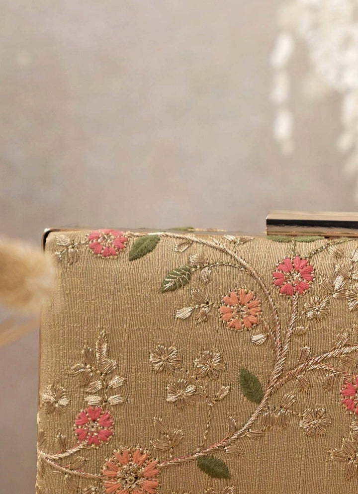 Gold Embroidered Clutch AMYRA - Fabilicious Fashion