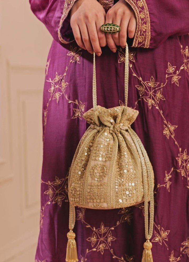 Gold Embroidered Potli AMYRA - Fabilicious Fashion