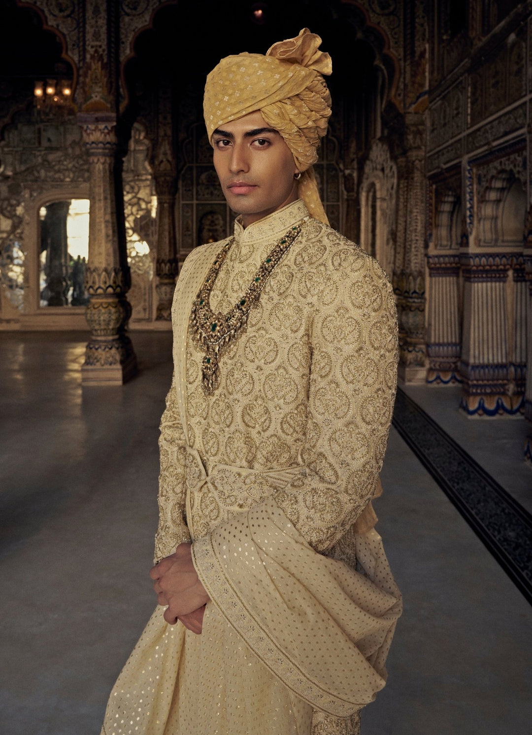 Gold Embroidered Sherwani Set Nitika Gujral - Men - Fabilicious Fashion