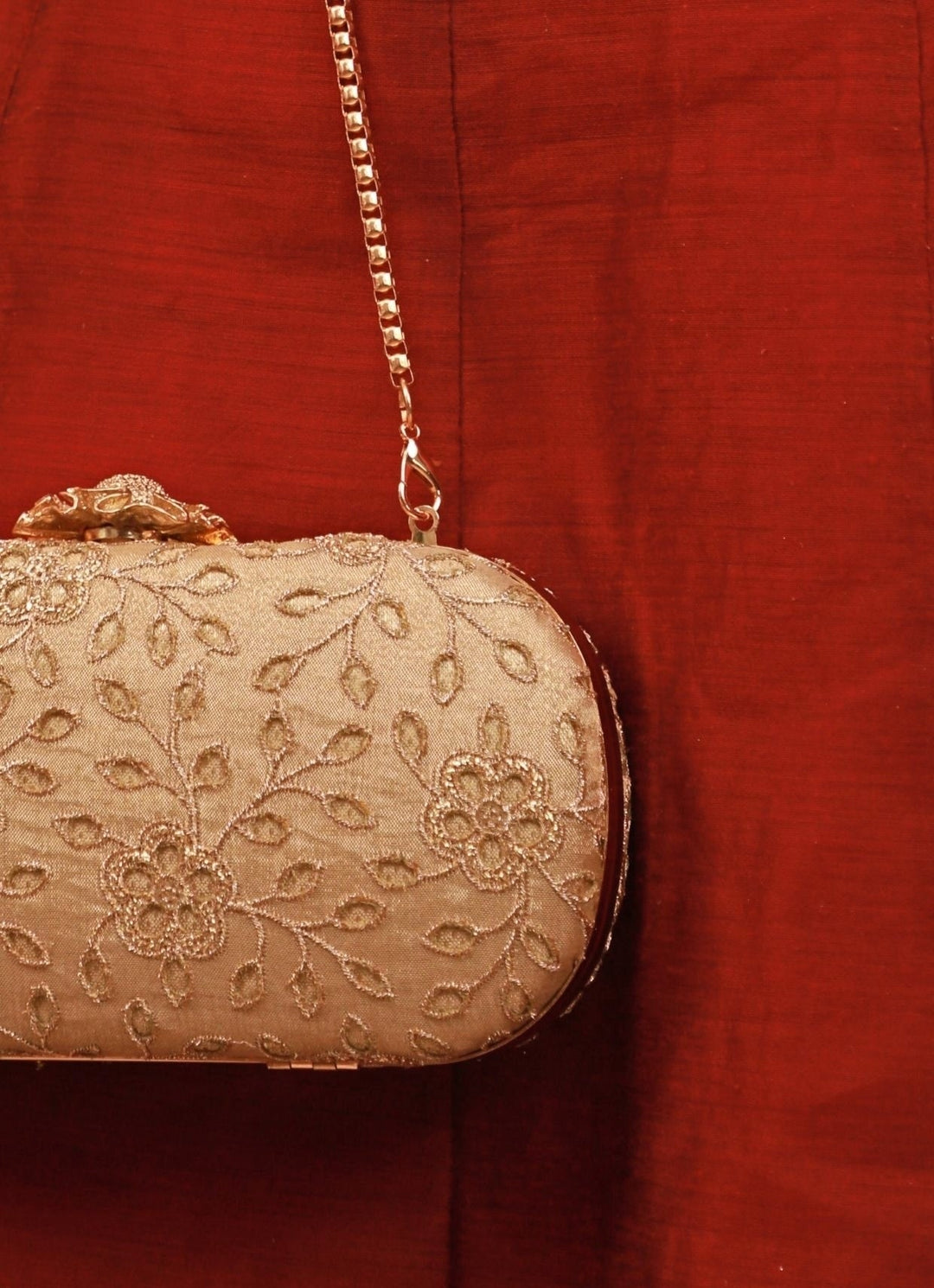Gold Embroidered Tissue Clutch Amyra - Fabilicious Fashion