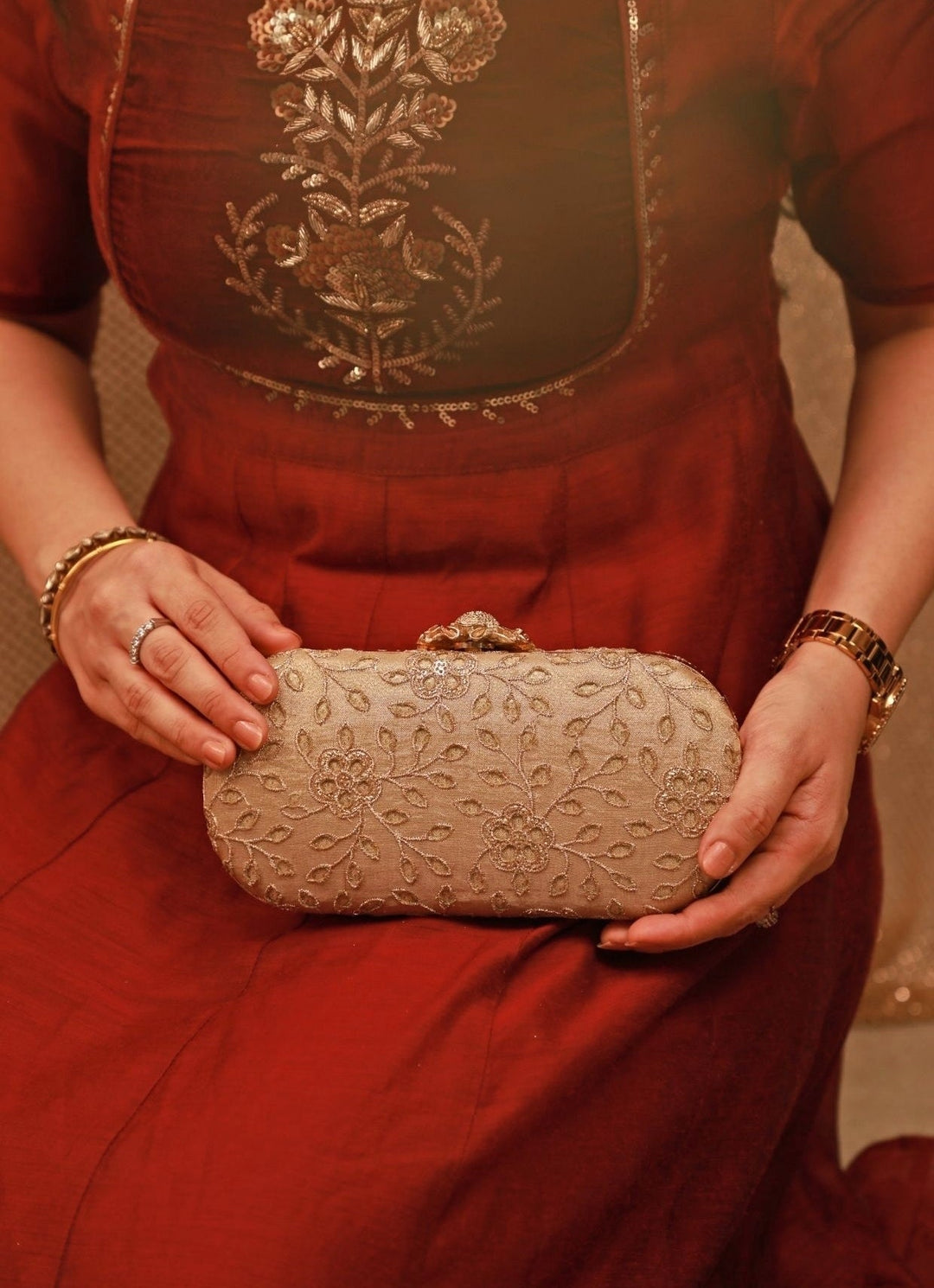 Gold Embroidered Tissue Clutch Amyra - Fabilicious Fashion