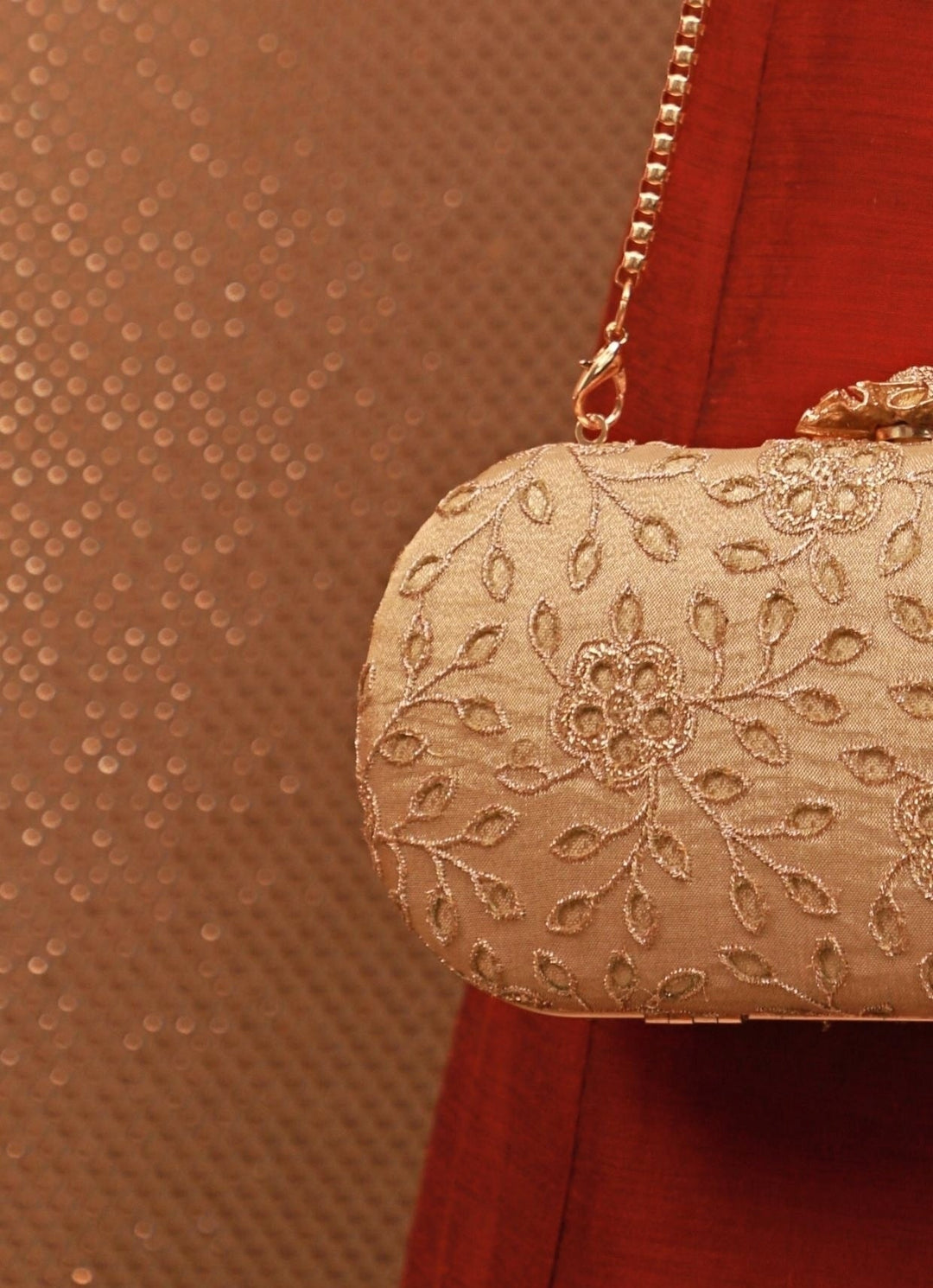 Gold Embroidered Tissue Clutch Amyra - Fabilicious Fashion