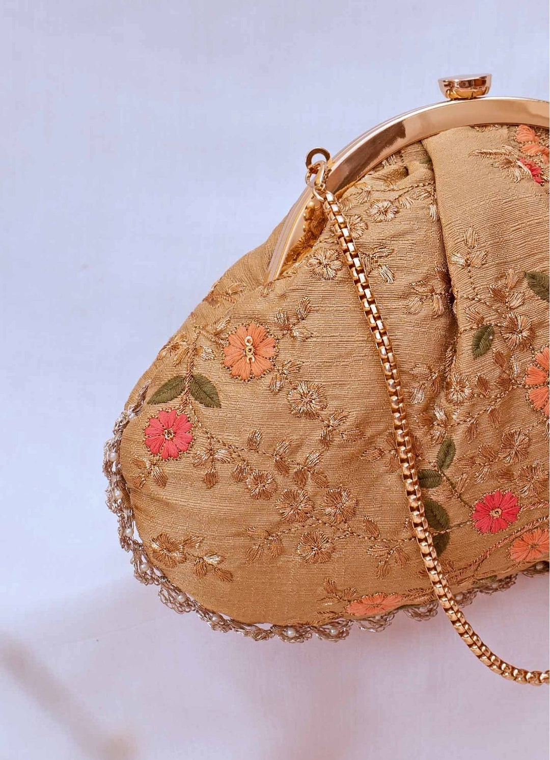 Gold Embroidered Vintage Purse AMYRA - Fabilicious Fashion