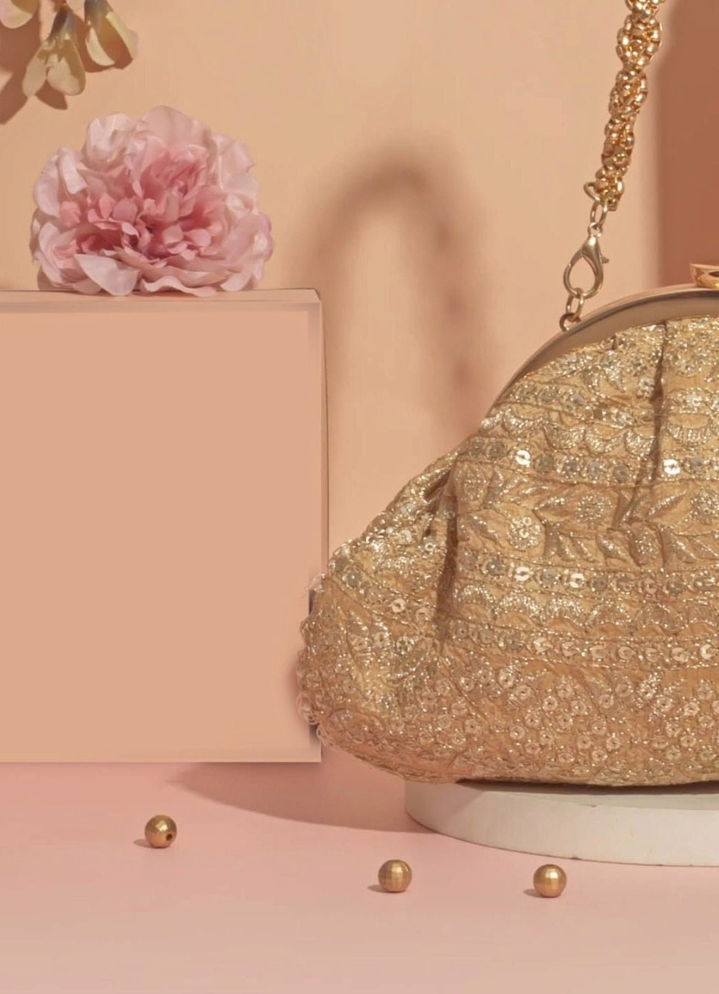 Gold Embroidered Vintage Purse AMYRA - Fabilicious Fashion
