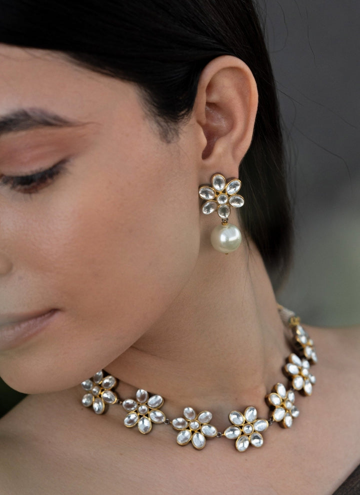 Do Taara Gold Floral Polki Necklace SetFabilicious Fashion