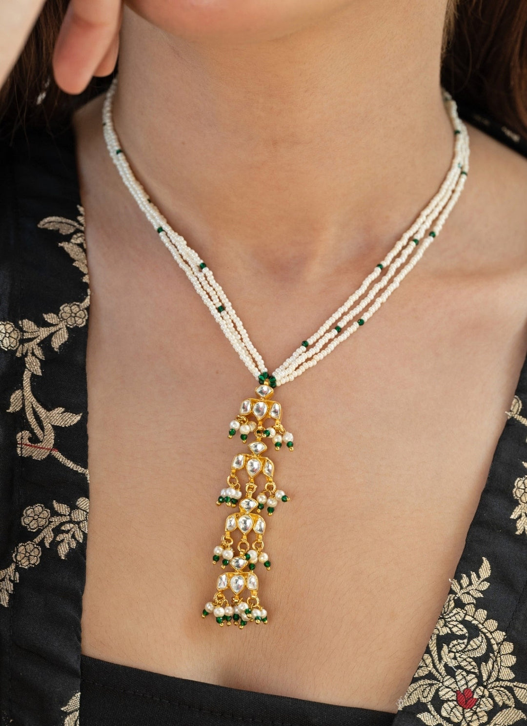 Do Taara Gold Kundan And Pearls NecklaceFabilicious Fashion