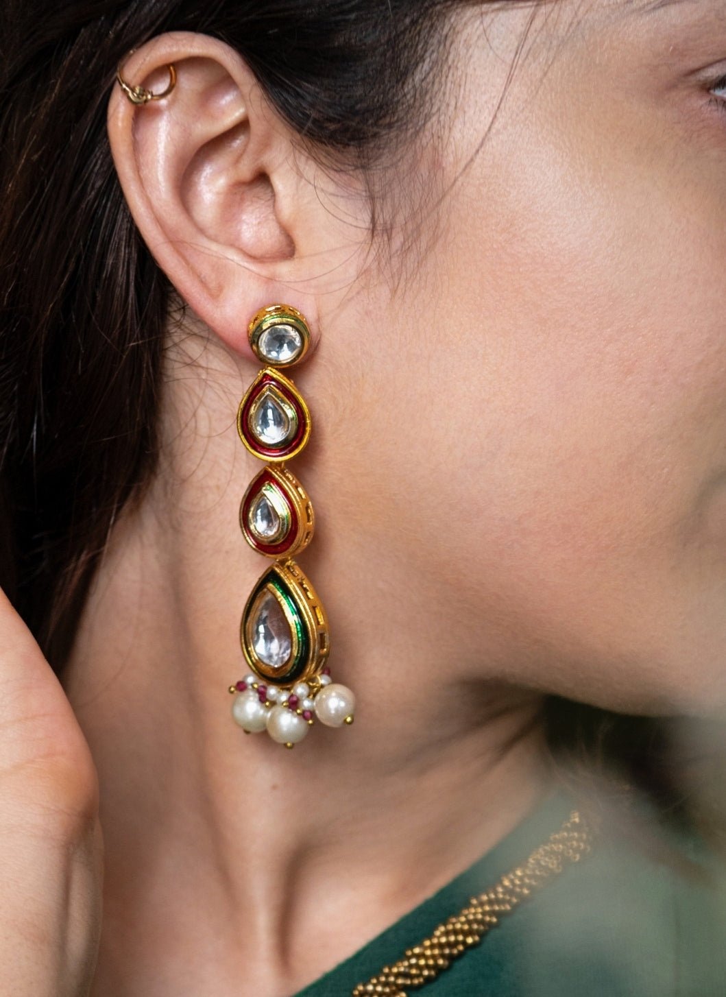 Do Taara Gold Kundan EarringsFabilicious Fashion
