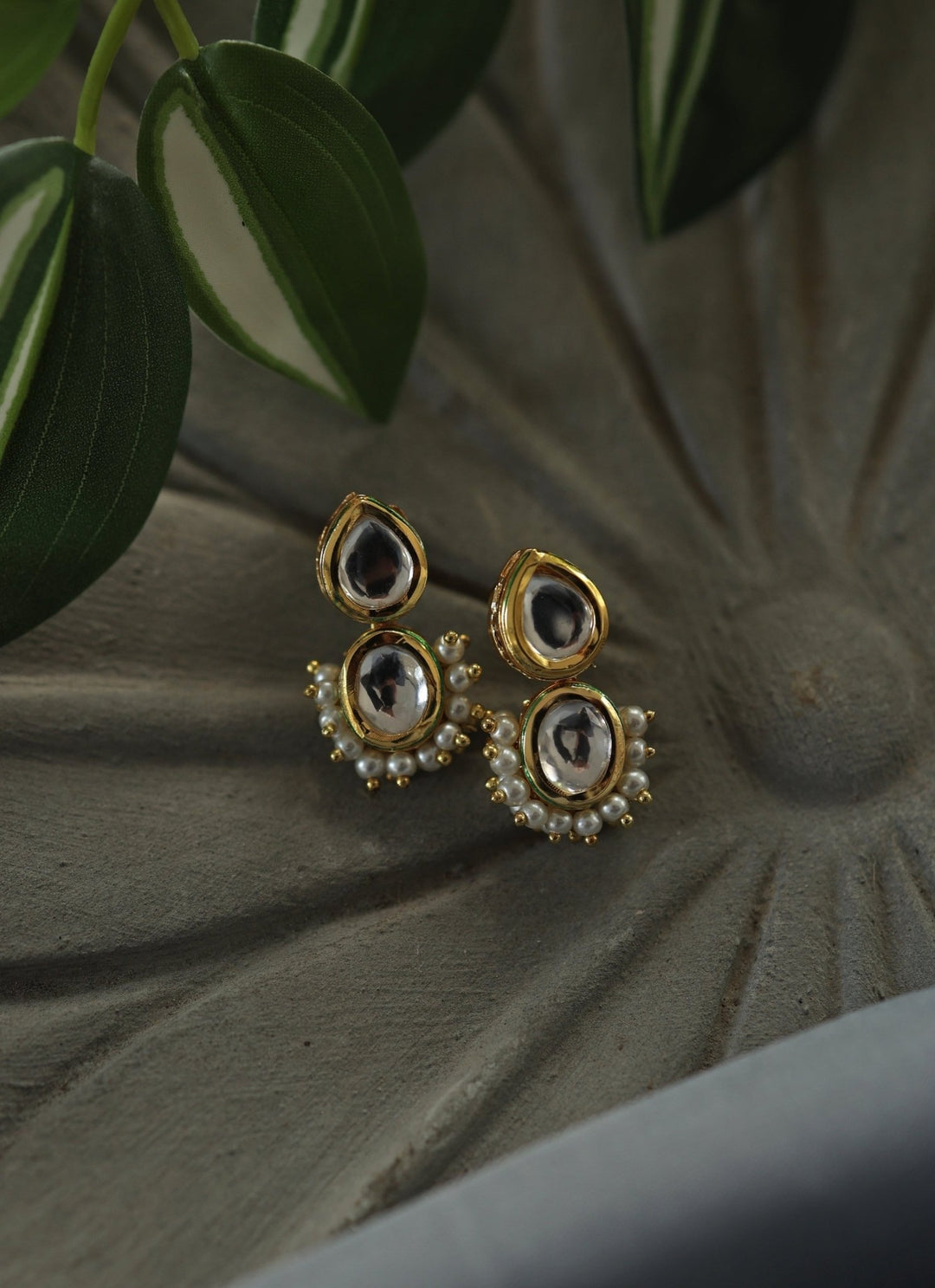 Do Taara Gold Kundan EarringsFabilicious Fashion