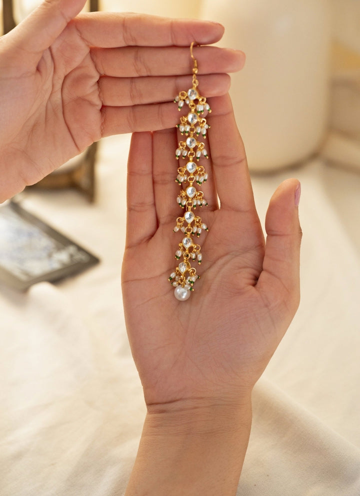 Do Taara Gold Kundan MaangtikkaFabilicious Fashion