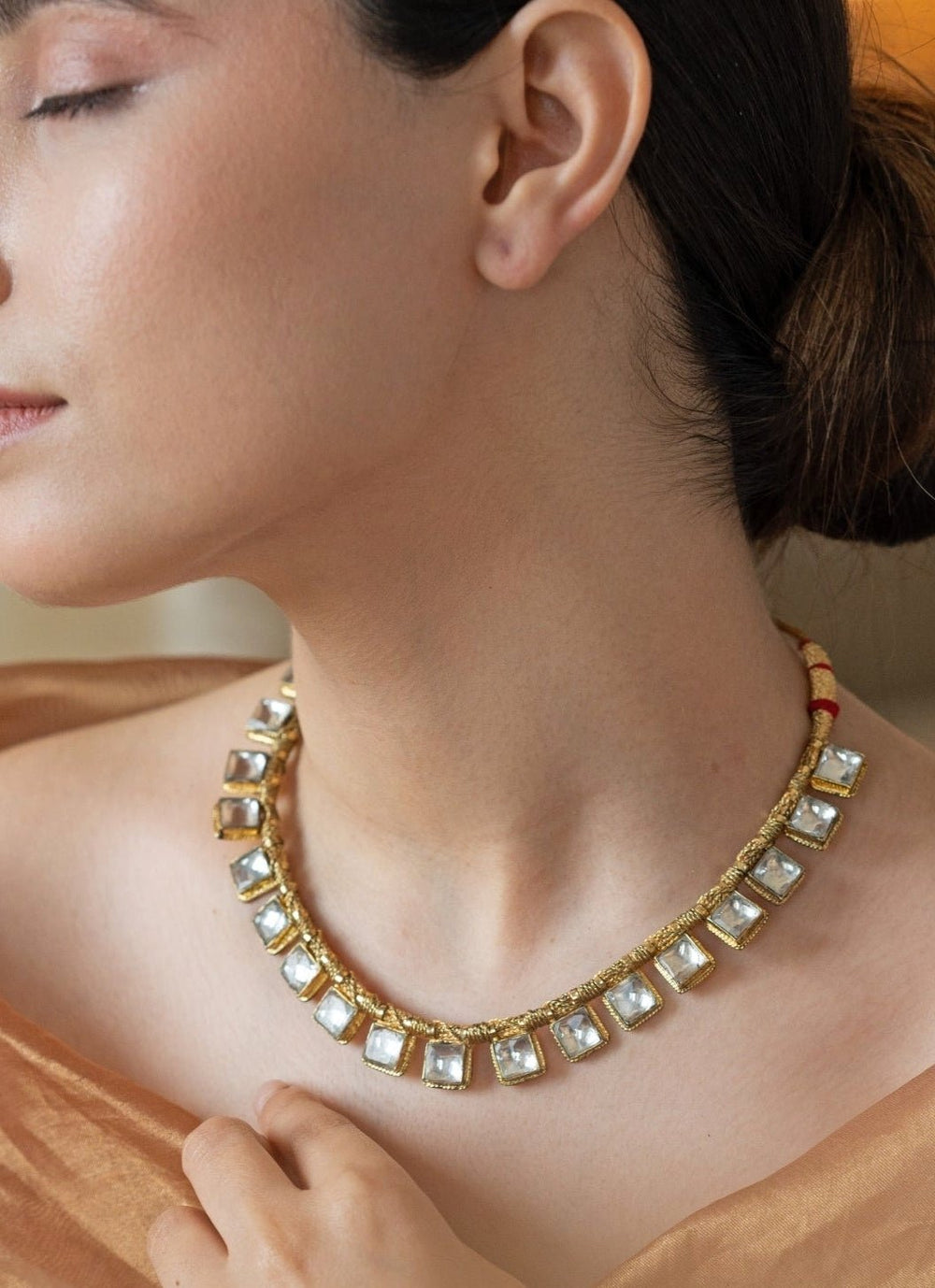 Do Taara Gold Kundan Necklace SetFabilicious Fashion