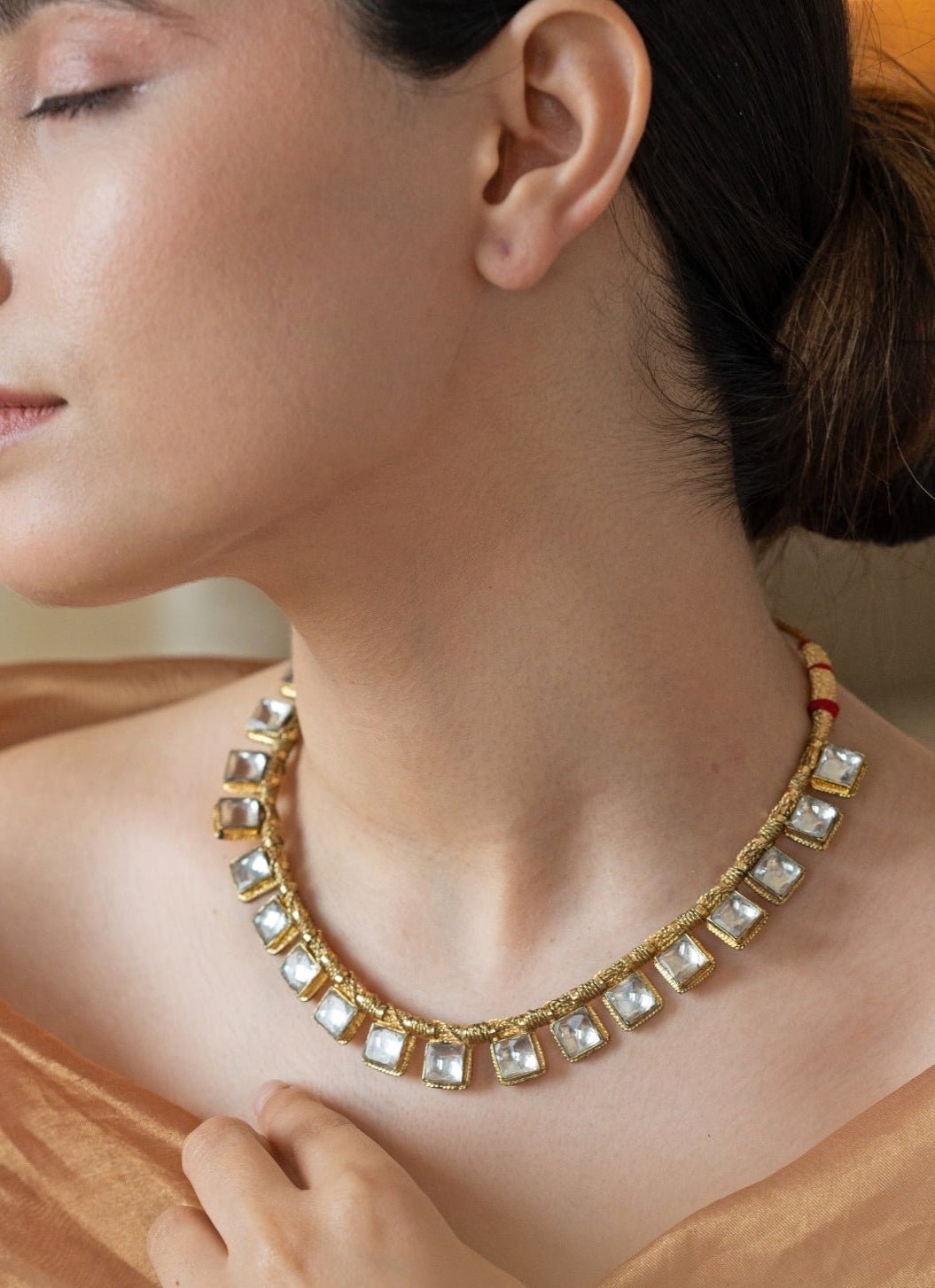 Do Taara Gold Kundan Necklace SetFabilicious Fashion